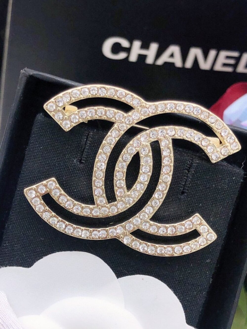 Chanel Full Pave Round Crystal Outline CC Brooch Polished Gold Tone Lapel Pin